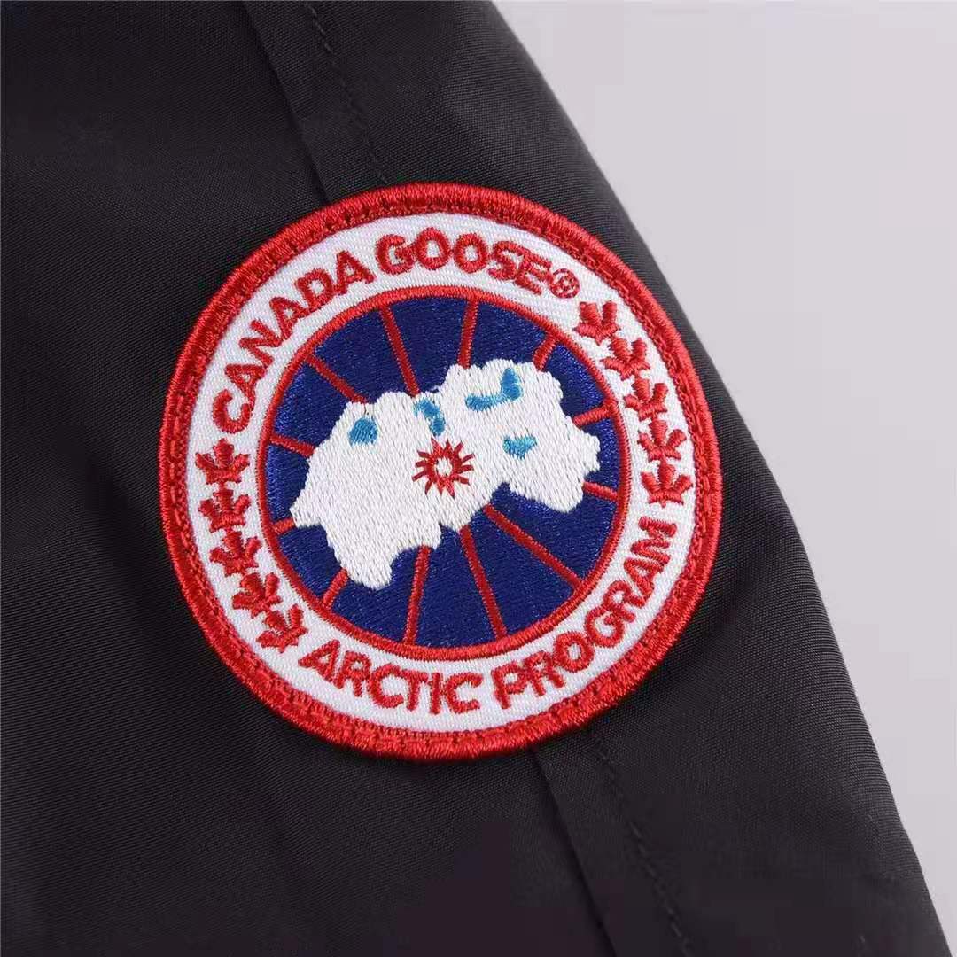 Canada Goose Chilliwack "Black" 7999M-61 - Fashion Sneaker1818