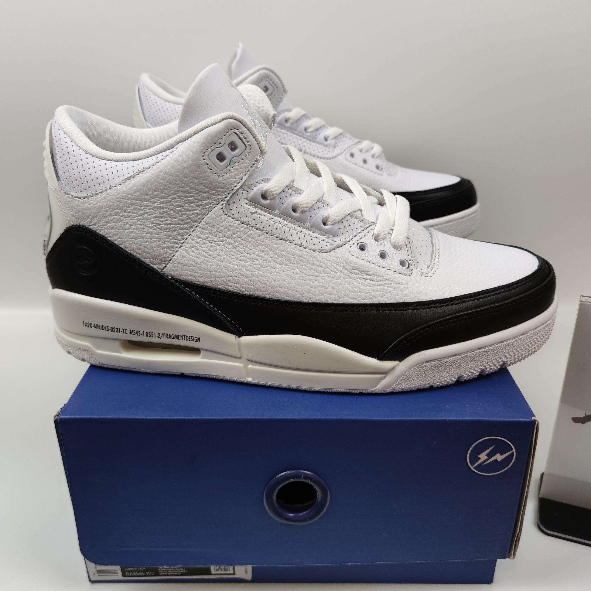 Fragment Design x Air Jordan 3 Retro SP "White" DA3595-100 - Fashion Sneaker1818