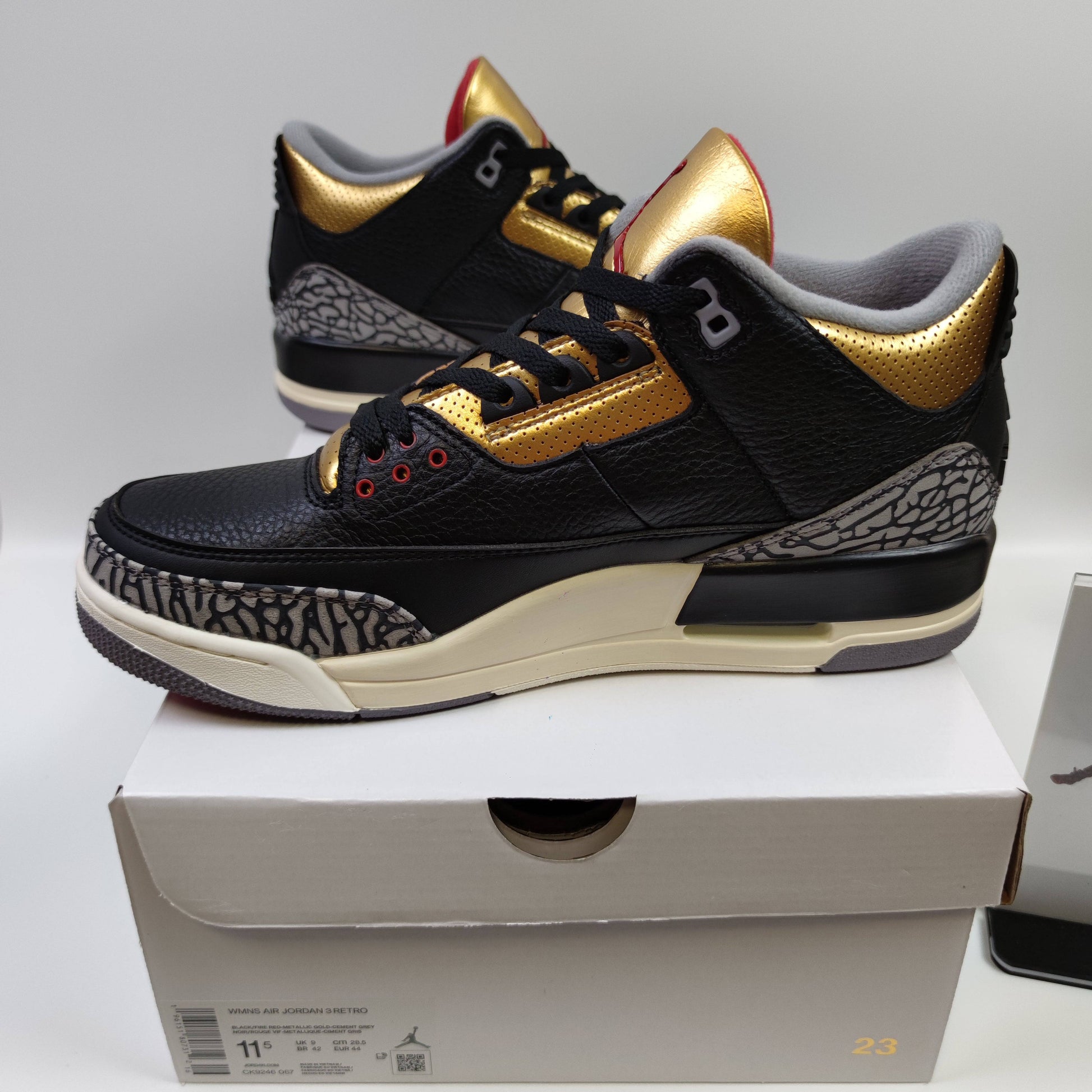 Air Jordan 3 Retro "Black Gold" CK9246-067 - Fashion Sneaker1818