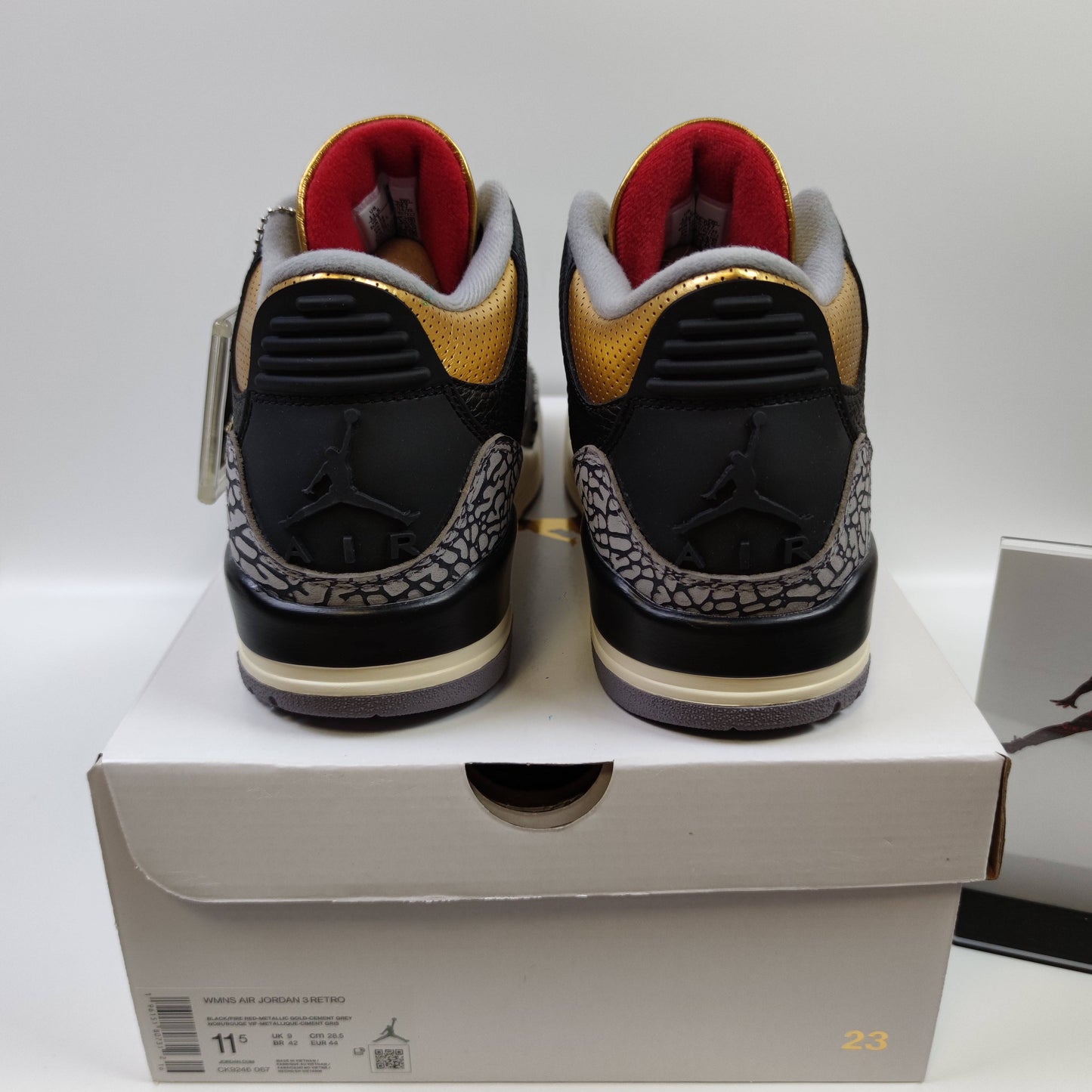 Air Jordan 3 Retro "Black Gold" CK9246-067 - Fashion Sneaker1818