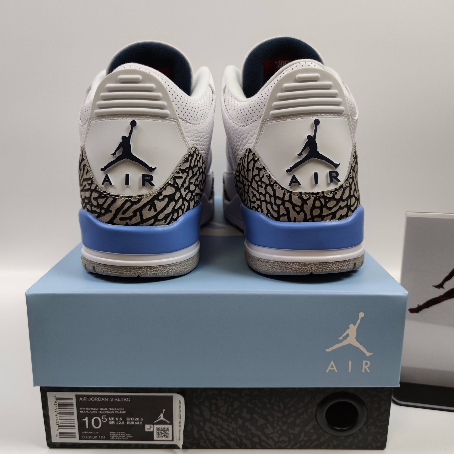 Air Jordan 3 Retro "UNC" CT8532-104 - Fashion Sneaker1818