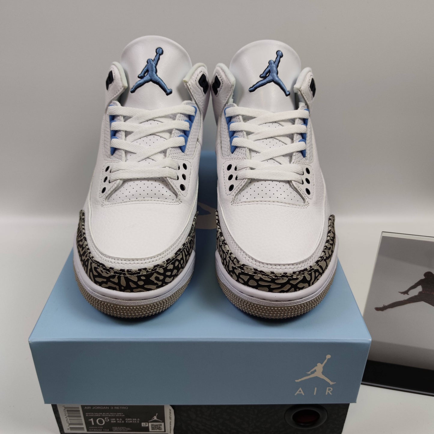 Air Jordan 3 Retro "UNC" CT8532-104 - Fashion Sneaker1818